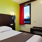 Hotell Enzo 2*