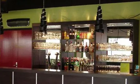 Enzo Hotel 2*