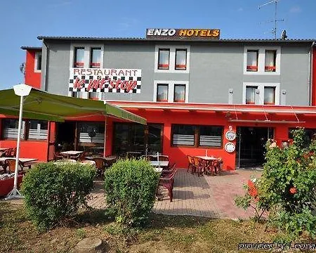 Enzo Hotel