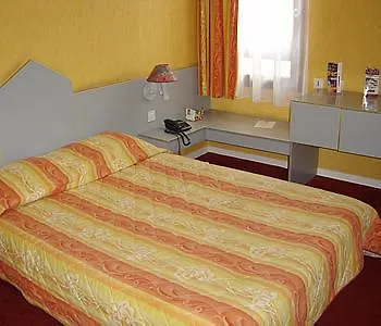 Enzo Hotel